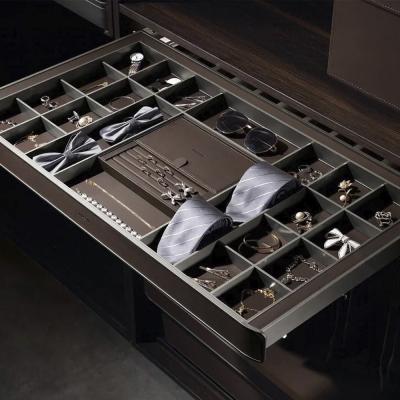 Полка для аксессуаров с доводчиком NUOMI, серии ERA,в модуль 900, Цвет Темно-Коричневый