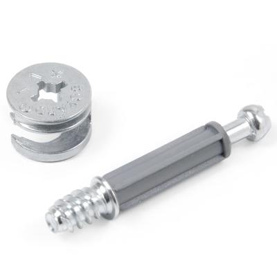 ST01/48/6/Zn/01 Эксц. стяж. 15*10мм, дюб. с шурупной резьбой,L44