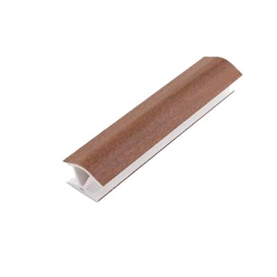 Соединение цоколя угловое 135 венге Н-150