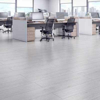 701 Дуб Кайлас 33/42 класс 4V 1200*180 4мм